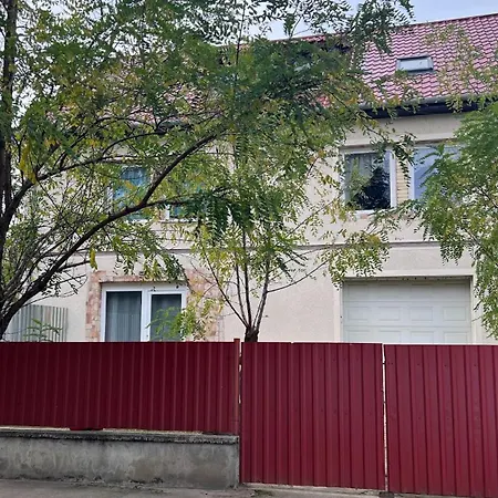 St. Eric Appartman Appartement Jaszszentlaszlo